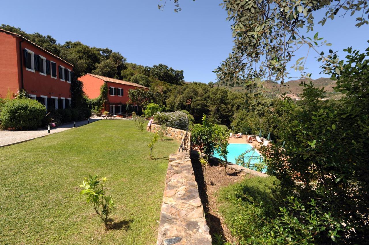 Agriturismo Le Sughere ริโอมารินา ภายนอก รูปภาพ