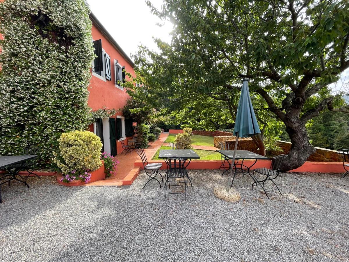 Agriturismo Le Sughere ริโอมารินา ภายนอก รูปภาพ